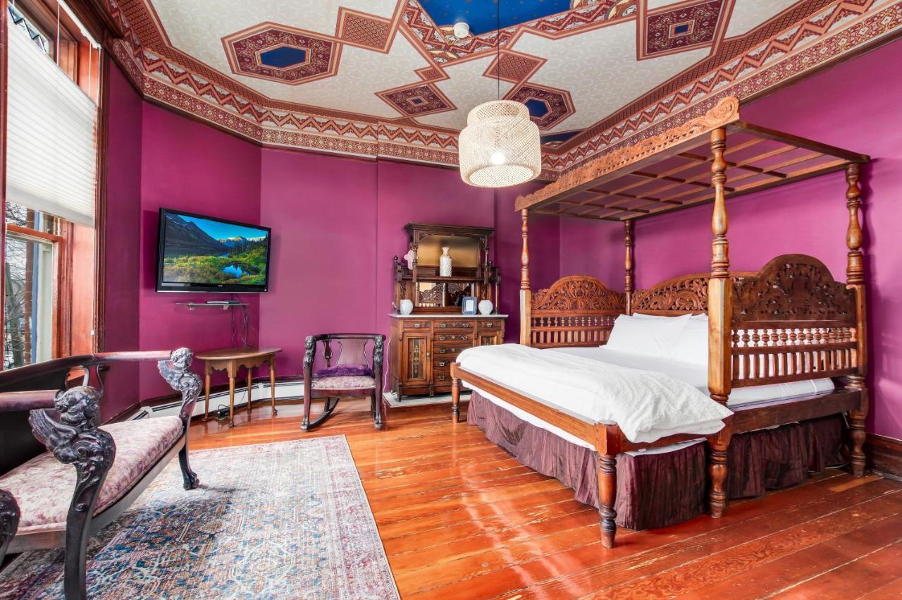 Lumber Baron Inn&gardens Bed and breakfast 3*